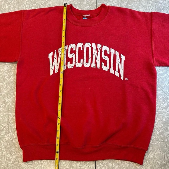 Wisconsin Red Sweater - Picture 2 of 4